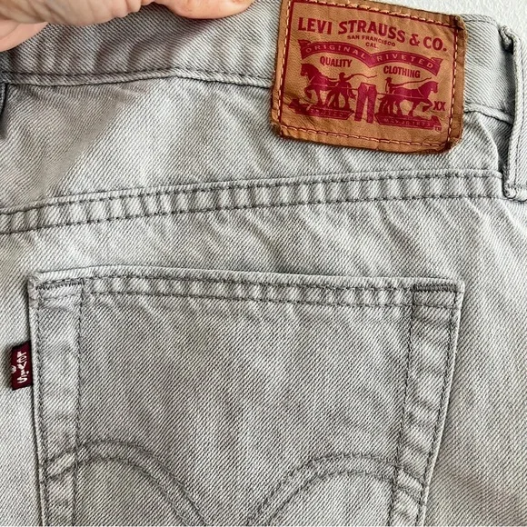 Levi’s light Gray Denim cutoffs jean Shorts size 29 - Picture 5 of 9